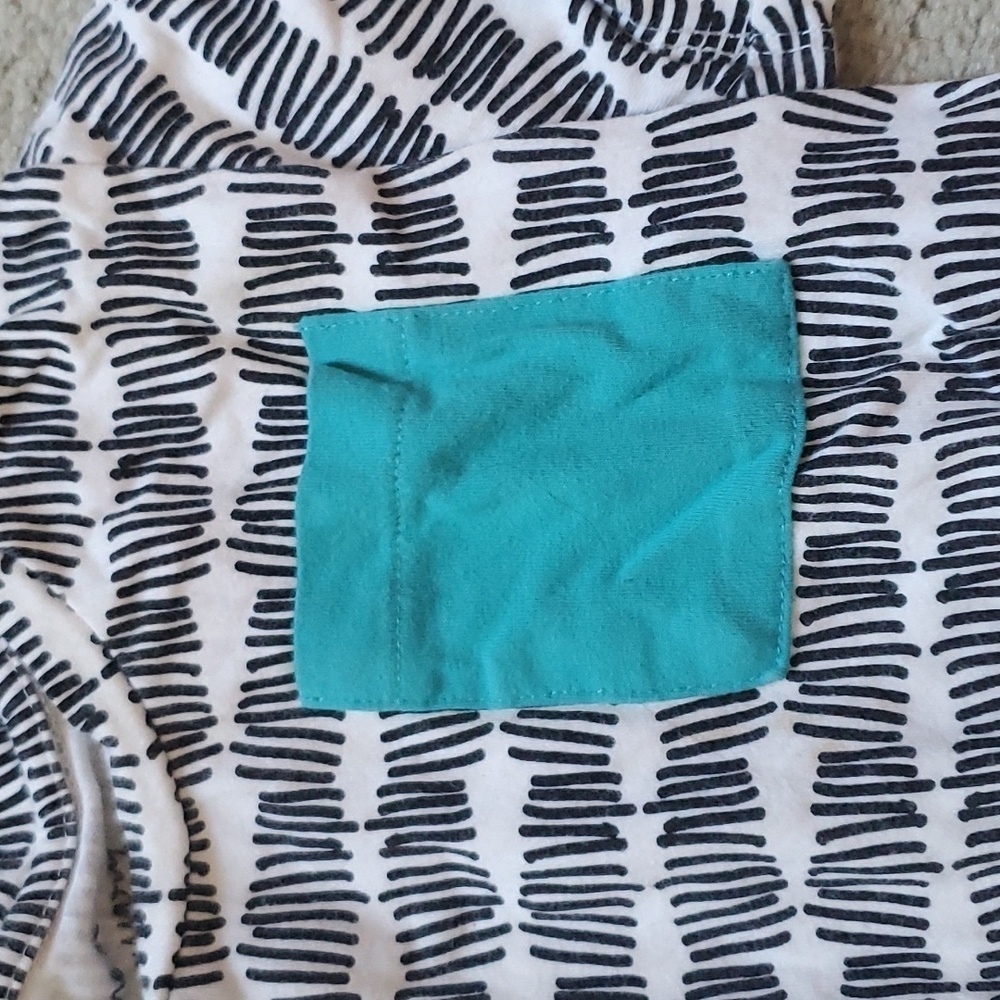 June & January Outfit - Picture 2 of 5